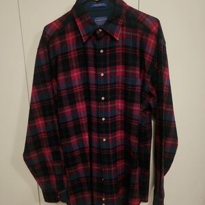 Pendleton Men's Vibrant Plaid Button-Down Shirt